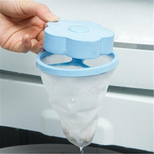 Załaduj obraz do przeglądarki galerii, Daisy Laundry Hair Catcher