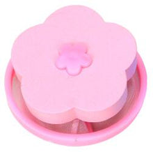 Załaduj obraz do przeglądarki galerii, Daisy Laundry Hair Catcher