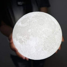 Lade das Bild in den Galerie-Viewer, Apogee - Moon Nightlight Lamp-Nomad Shops
